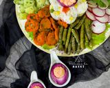 صورة لخطوة 4 من وصفة سلطة مشكلة مع بيض ميموزا 🥗