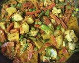 A picture of step 6 of Mix veg with peas.