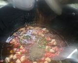 A picture of step 5 of Hara lehsan macaroni.