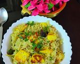 A picture of step 5 of Paneer Pulao.