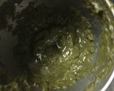 A picture of step 2 of Curry leaves chutney.
