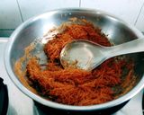 A picture of step 2 of ડેલીશિયસ મીઠો મધુરો બિરંજ સેવનો દૂધપાક.