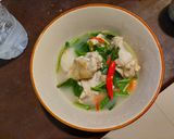 รูปขั้นตอนการทำที่ 4 ของ ต้มยำปีกไก่ (คลีน)
