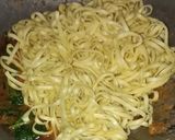 Foto langkah ke 5 dari resep 292. Mie Goreng nyemek.