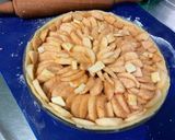 Une image de l'étape 7 de Tarte aux pommes et fudge écossais.