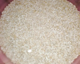 A picture of step 1 of Barely Dates porridge (for Sehri).