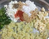 A picture of step 1 of Crispy potato paneer cheesy lollipop.