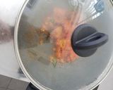 A picture of step 3 of Bean dry curry with tofu skin.