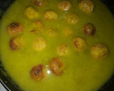 Foto del paso 7 de la receta: Albóndigas en salsa de espárragos verdes