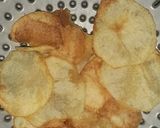 A picture of step 3 of Potato chips.