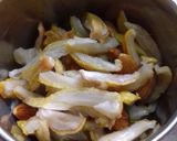 A picture of step 1 of Chhuare ka halwa.
