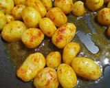 A picture of step 2 of Kashmiri dum aloo.