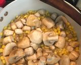Foto del paso 2 de la receta: Crema de choclo y champiñones