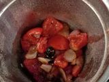 পেঁয়াজ টমেটো চাটনি(peyaj tomato chutney recipe in Bengali)