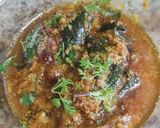 A picture of step 4 of Stuffed sponge gourd.