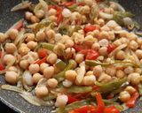 Foto del paso 4 de la receta: Fritada picante de garbanzos