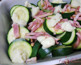 Foto del paso 6 de la receta: Gratén de calabacín y crema de queso manchego