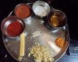 A picture of step 2 of Restaurant Style Paav Bhaaji in cooker.