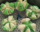 Foto langkah ke 2 dari resep Bolu kukus sprite 1 telur.