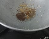 A picture of step 3 of Upma.