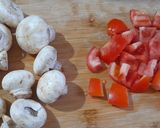 A picture of step 1 of Corn mushroom masala.