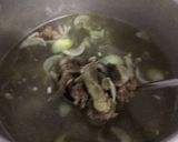 Foto langkah ke 1 dari resep Sup tulang enak dan sederhana.