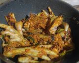 Foto langkah ke 5 dari resep Gulai Tahu & Ayam.