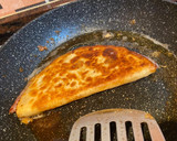 Foto del paso 4 de la receta: Quesadillas de gambas