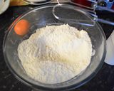 A picture of step 1 of Breakfast fig scone wedges.