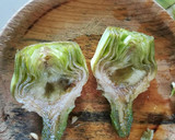 Foto del paso 1 de la receta: Alcachofas con langostinos