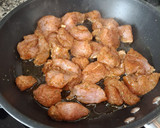 Foto del paso 3 de la receta: Pasta cremosa con Solomillo de Pavo🍖🍄‍🟫🍝
