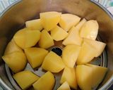 Foto langkah ke 1 dari resep Bolu kentang keju.