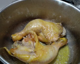 Foto del paso 1 de la receta: Pollo guisado en salsa