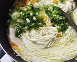 Foto langkah ke 2 dari resep Misoa Goreng Ekonomis.