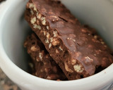 Foto del paso 3 de la receta: Polos de plátano y chocolate crocante