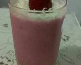 Foto langkah ke 3 dari resep Ice blended strawberry smoothies.