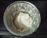 A picture of step 2 of Stuffed Dahi Vada.