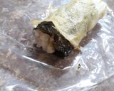 Foto langkah ke 6 dari resep Sushi rumah simple.