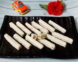 A picture of step 5 of White Chocolate Kit-Kat.