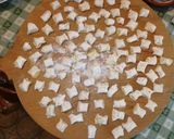 Foto del passaggio 2 della ricetta Party di gnocchi di patate al pomodoro fresco e salvia