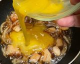 Foto langkah ke 5 dari resep Oyakodon (Versi Halal).