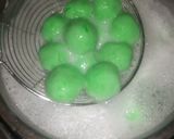 Foto langkah ke 4 dari resep Kue klepon.