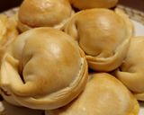 Foto del paso 5 de la receta: Empanadas de jamón y queso (mejor versión y no explotan)