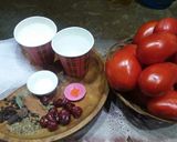 A picture of step 1 of Homemade ketchup.