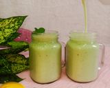 A picture of step 4 of Avocado Banana Smoothie.