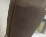 A picture of step 5 of Oreo smoothie without ice cream.