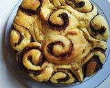 Foto langkah ke 10 dari resep Cinnamon rolls.