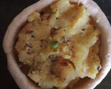 A picture of step 3 of Aloo Paratha.