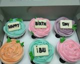 Foto langkah ke 6 dari resep Vanila cupcake.
