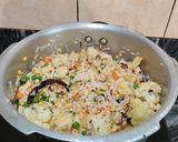 A picture of step 6 of ONE POT MIXED VEGETABLE KHICHDI...